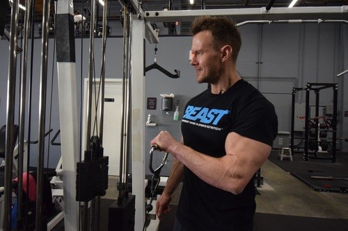 rob riches Reverse Grip Single Arm Cable Curl